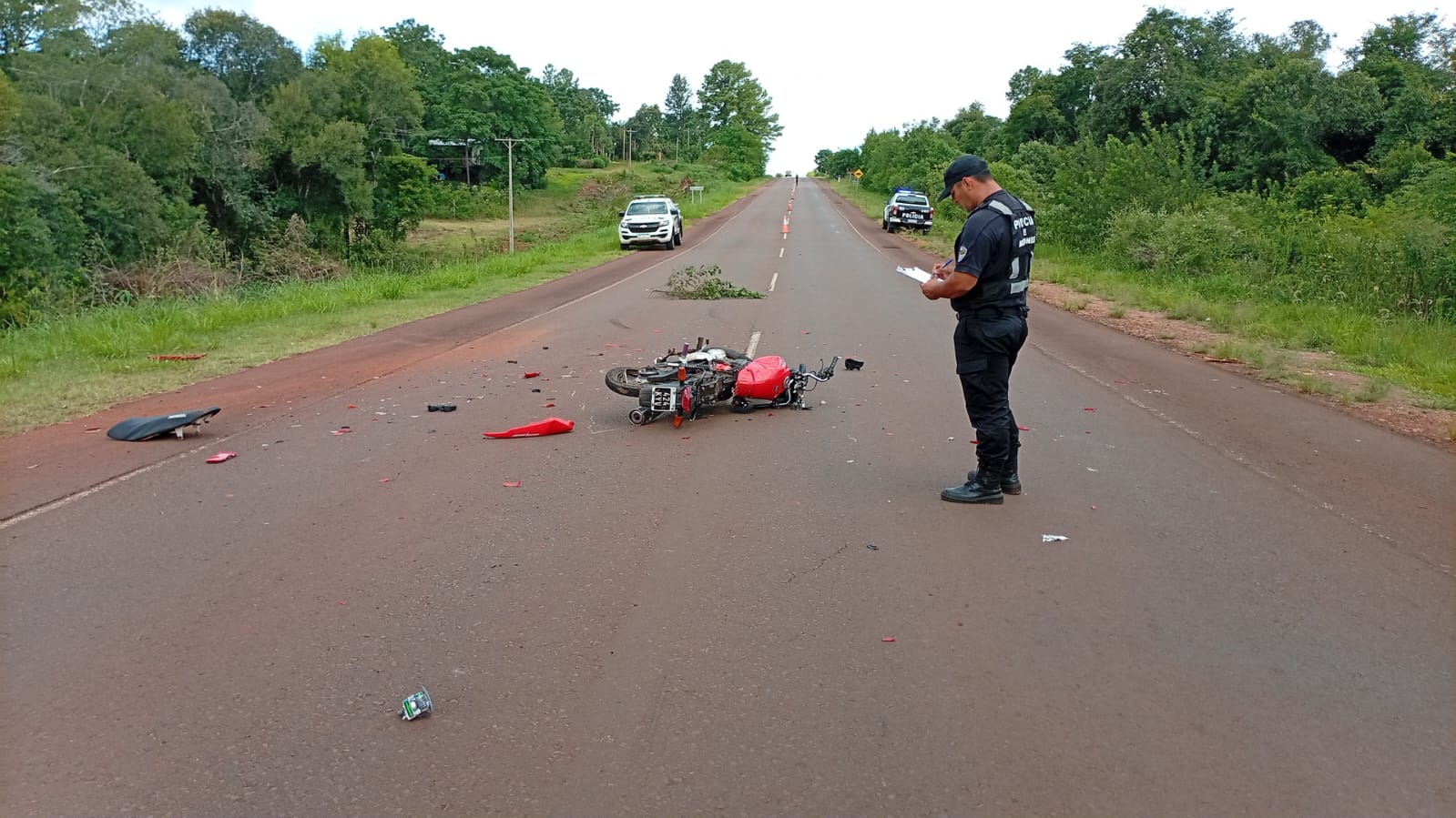 Mártires: un adolescente motociclista resultó herido tras chocar con una camioneta en la Ruta Provincial N°103